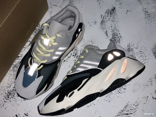 Adidas Yeezy 700 Boost Wave Runner B75571 0915